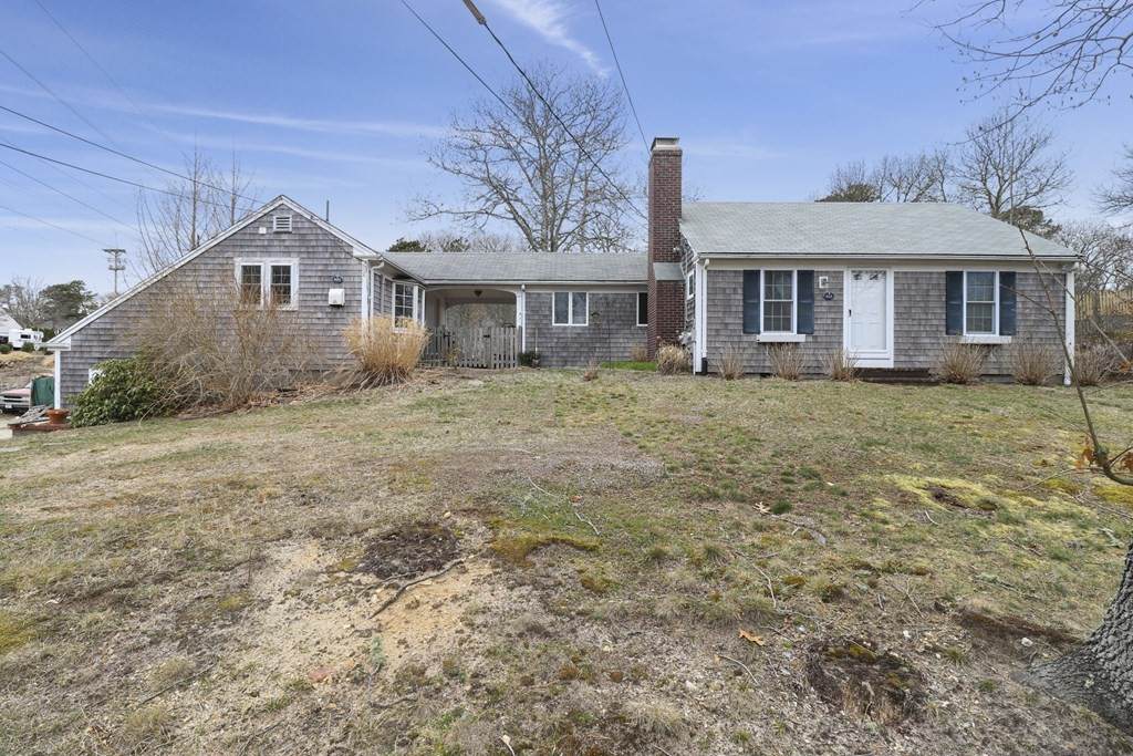 933 & 935 West Yarmouth - Photo 1
