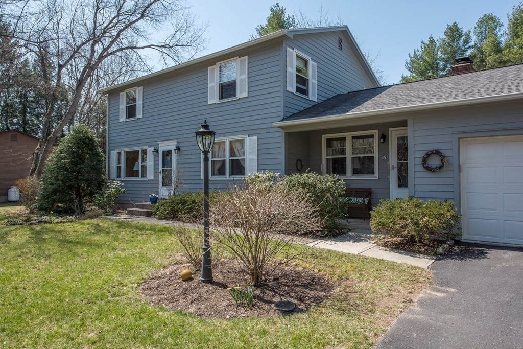 16 Forestedge Rd - Photo 1