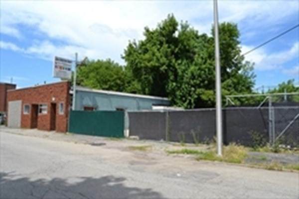 489 Middlesex St - Photo 1