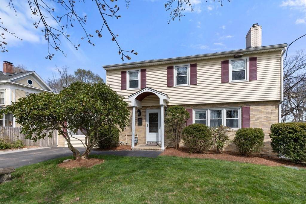 95 Beacon St - Photo 1