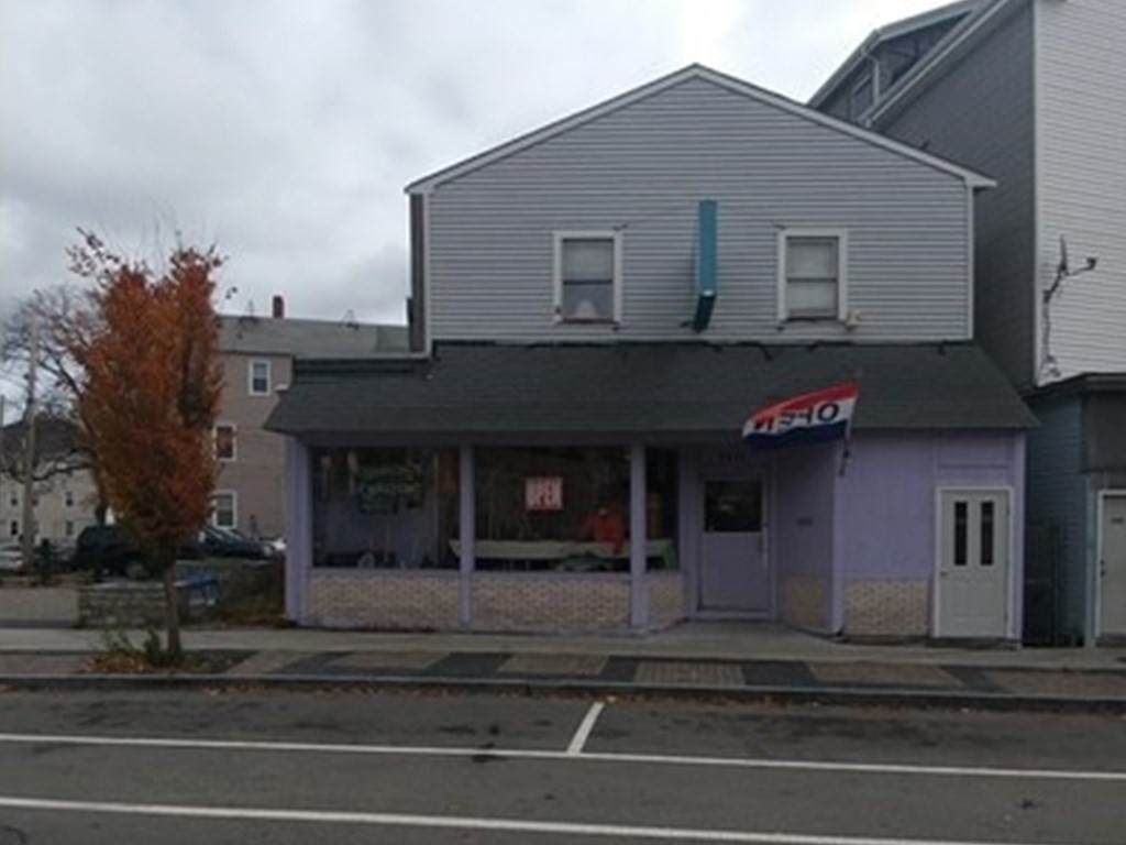1142 Acushnet Ave - Photo 1