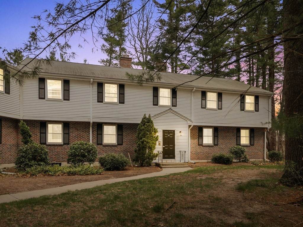 13 Meadowbrook Lane - Photo 1