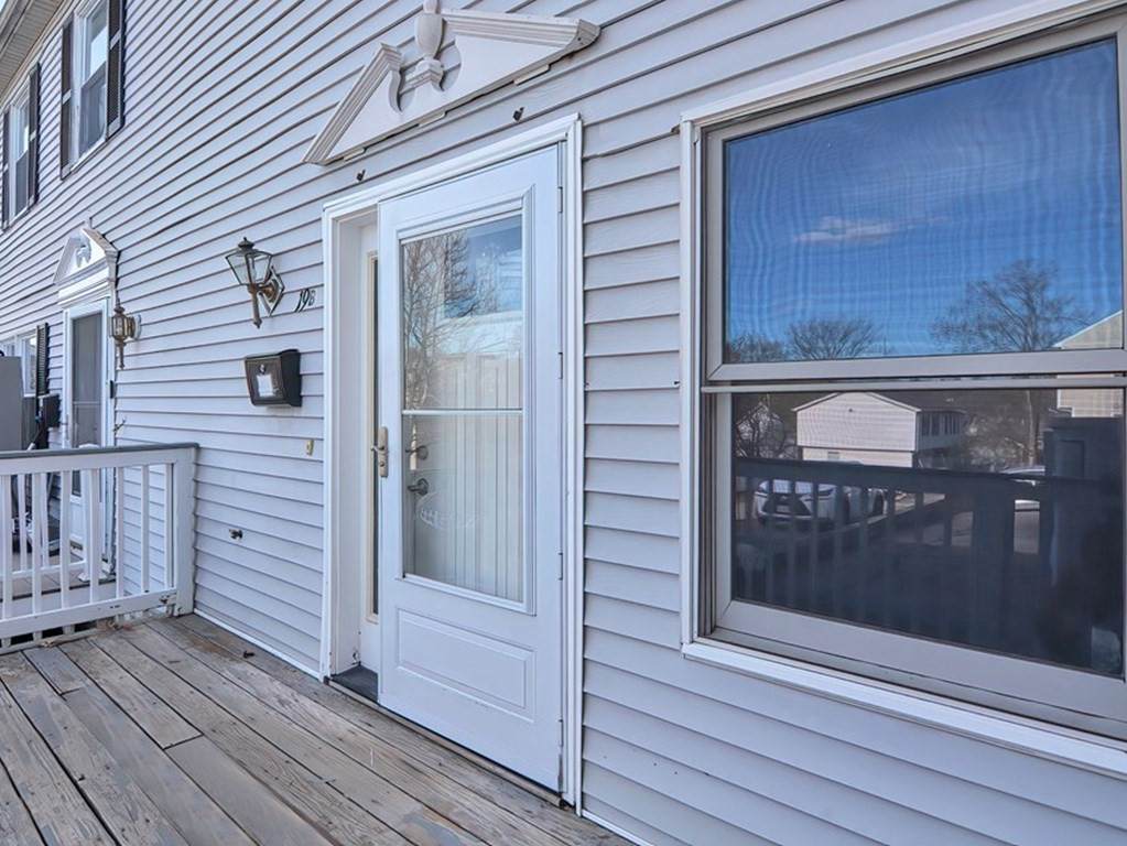 19-B Sigourney St - Photo 1