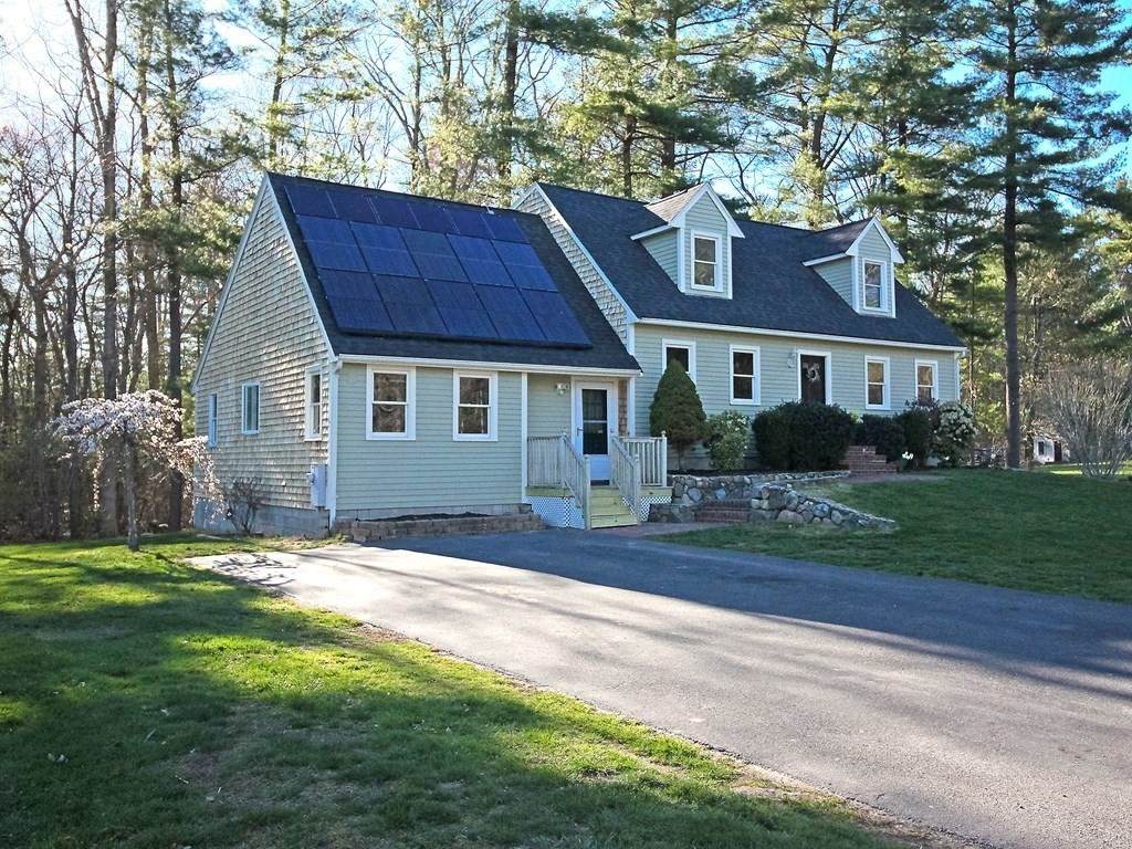 4 Squire Alden Way - Photo 1