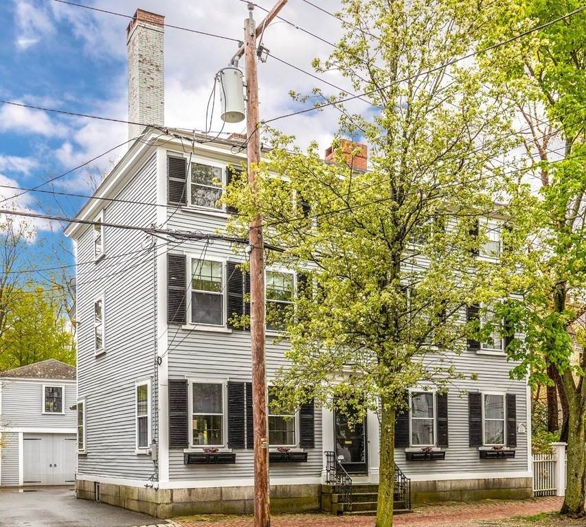 361 Essex St - Photo 1