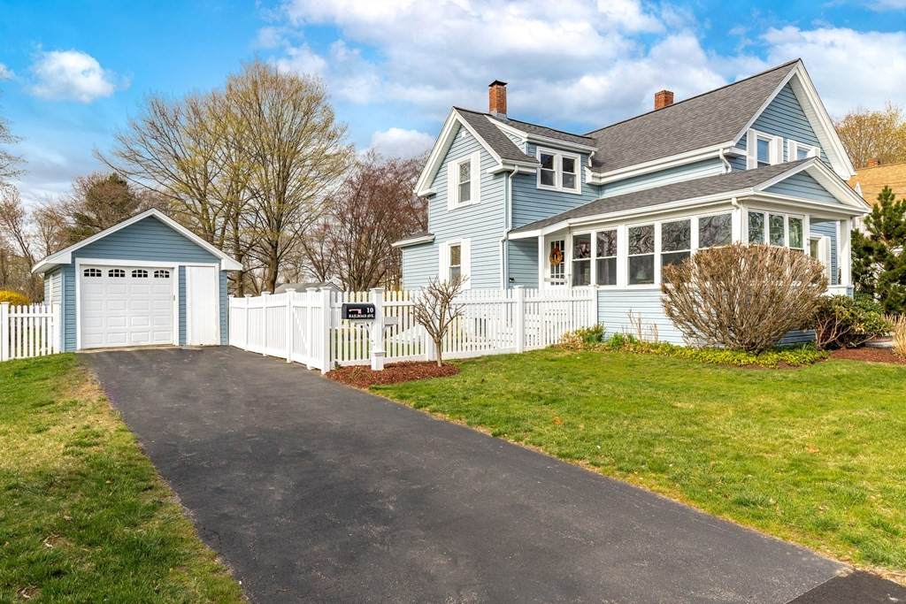 10 Railroad Ave - Photo 1