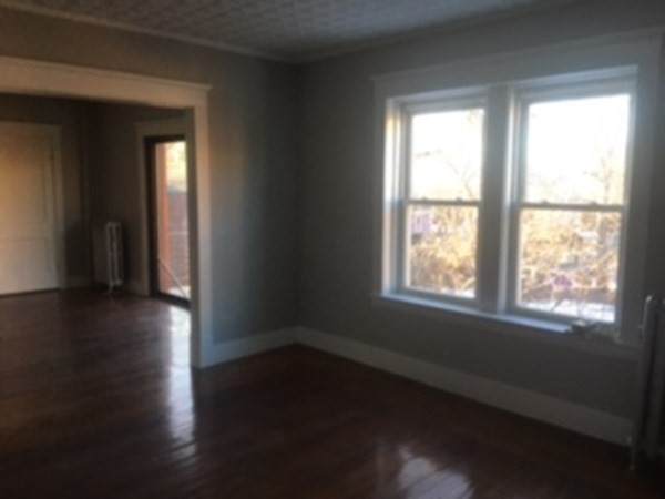 16 Sumner - Photo 1