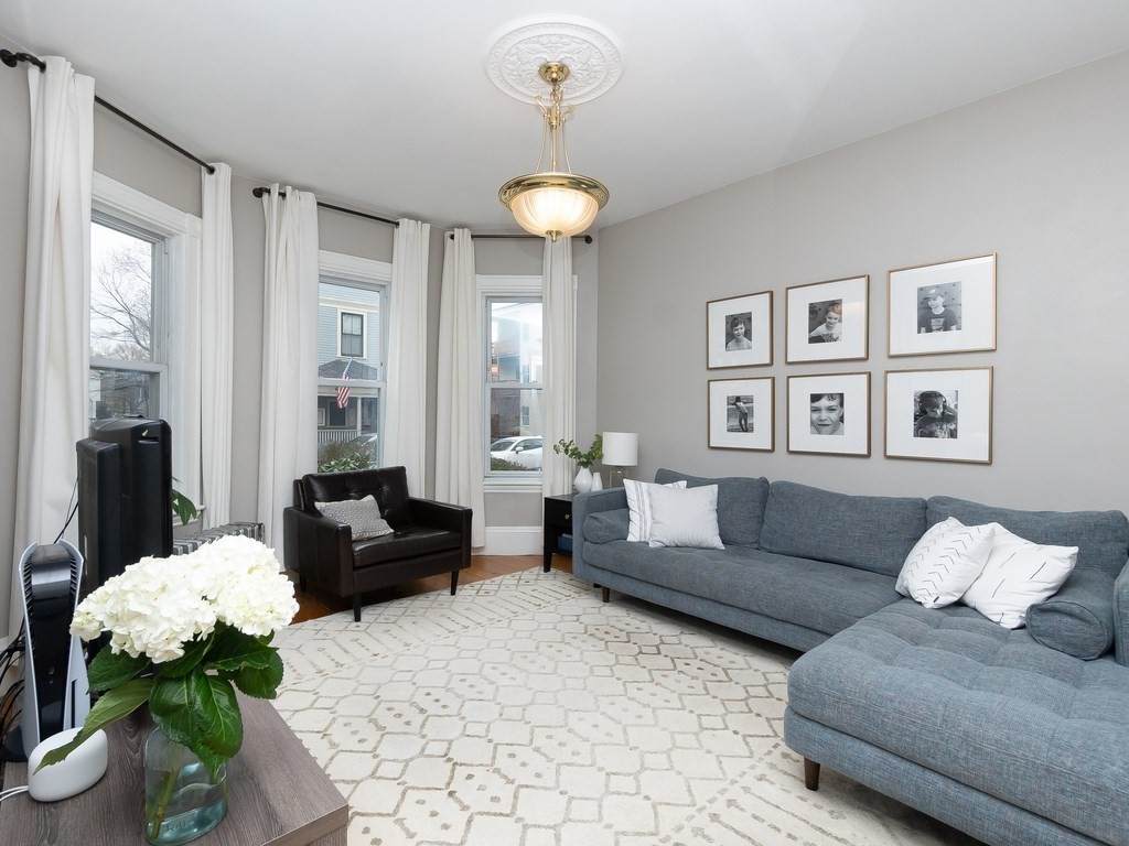 6 Bellflower St - Photo 1
