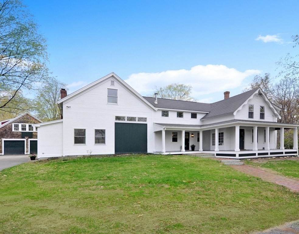 1743 Monument Street - Photo 1