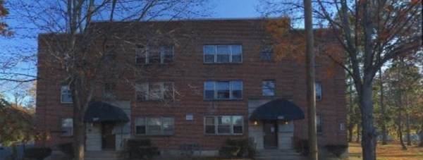 105 School - Photo 1
