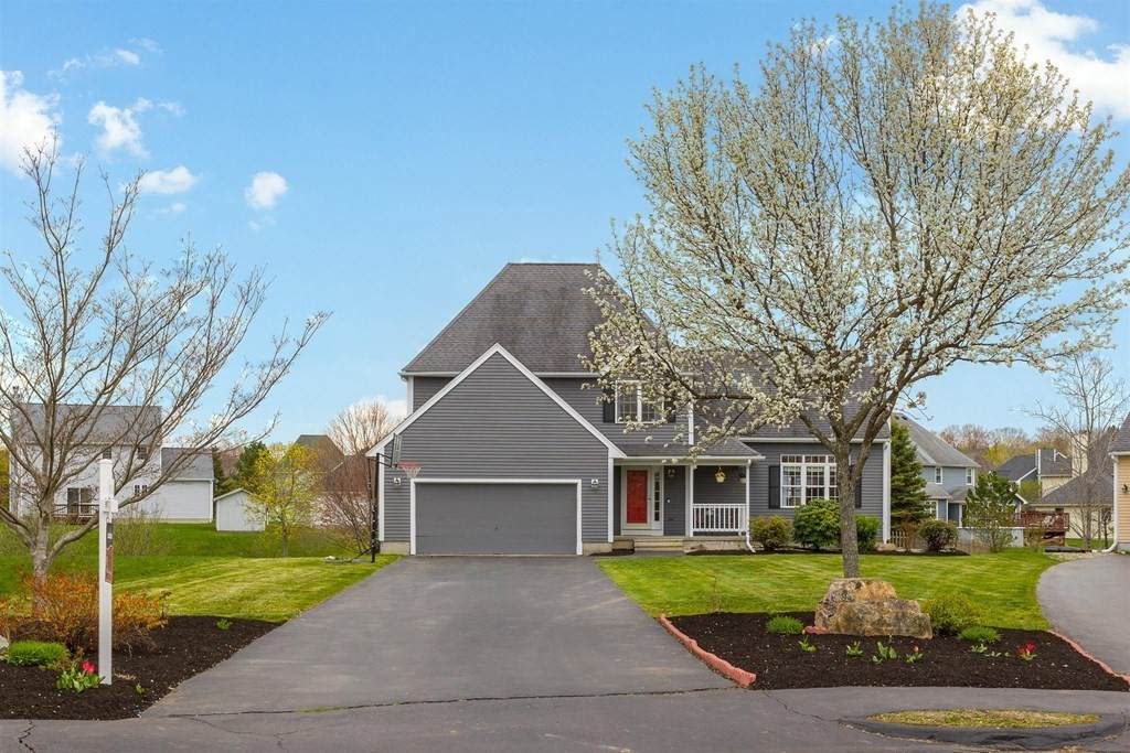 11 Swan Cir - Photo 1
