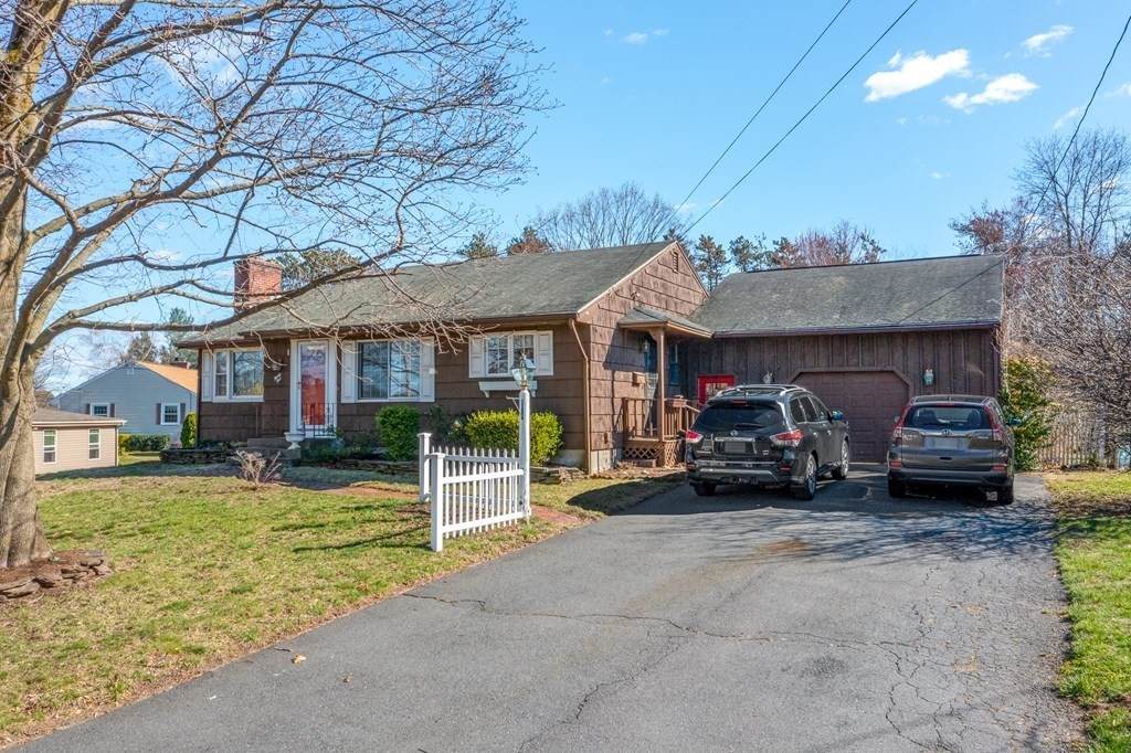 35 Clayton Rd - Photo 1