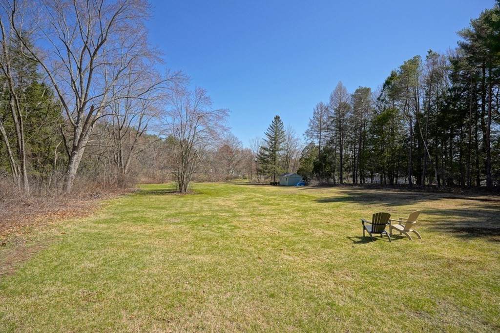 139 North Street - Photo 1