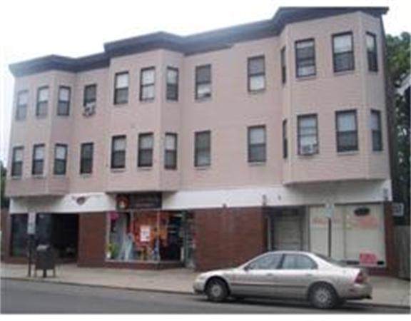 800 Main St - Photo 1
