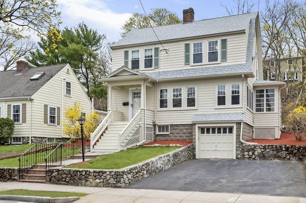 79 Damon Ave - Photo 1