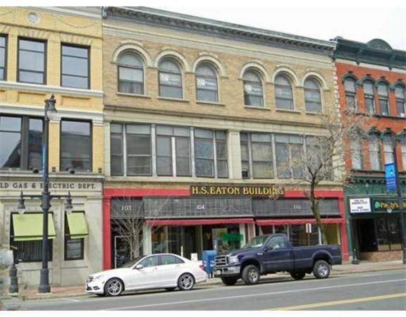 102 Elm St - Photo 1