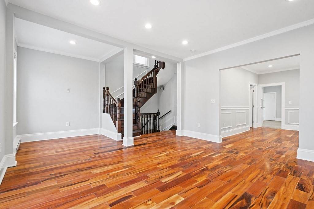647 Bennington St - Photo 1