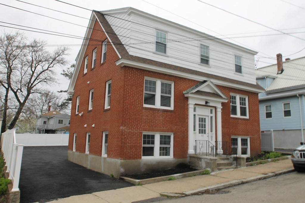 92 Ocean Ave - Photo 1