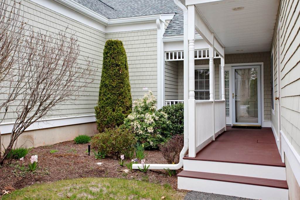 19 Sea Knoll Ct - Photo 1