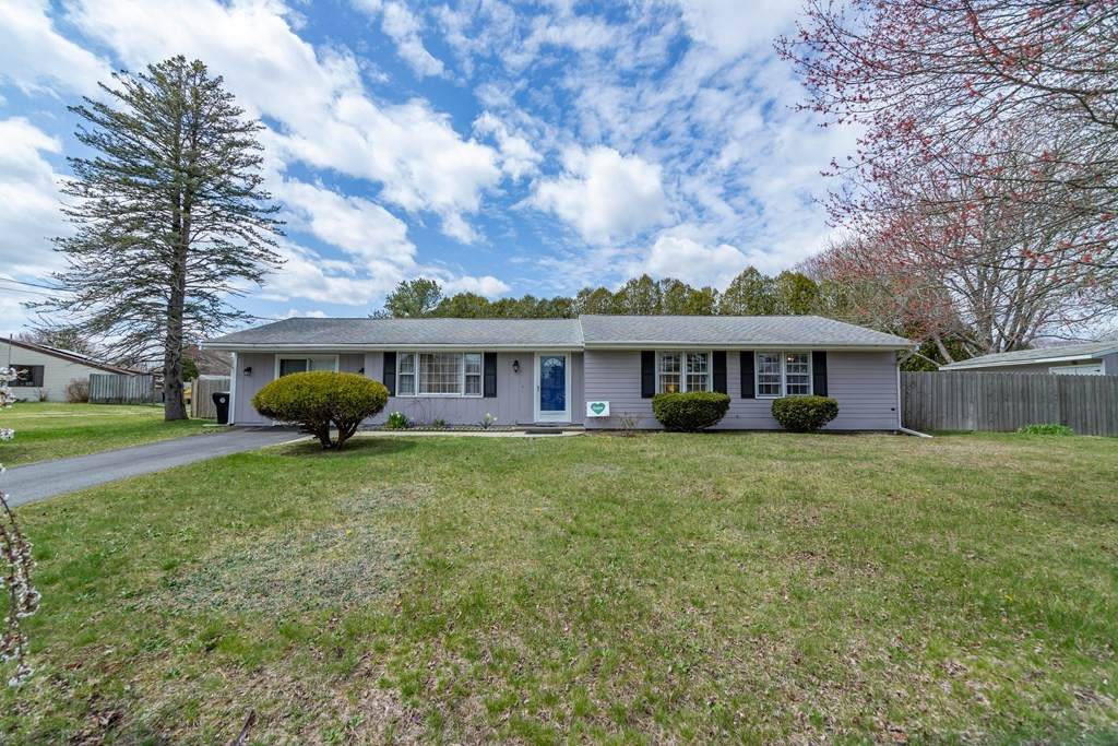12 Utica Lane - Photo 1