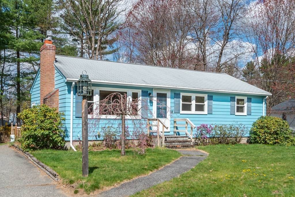 14 Parkwood Dr - Photo 1