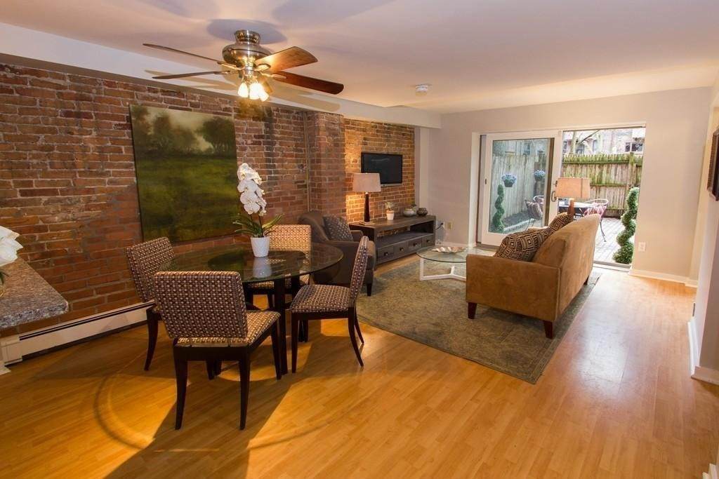 146 Warren Ave - Photo 1