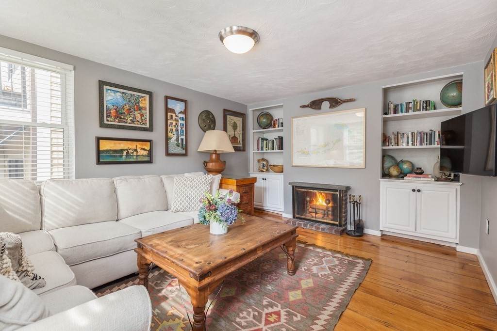 4 Mead Street Ct - Photo 1