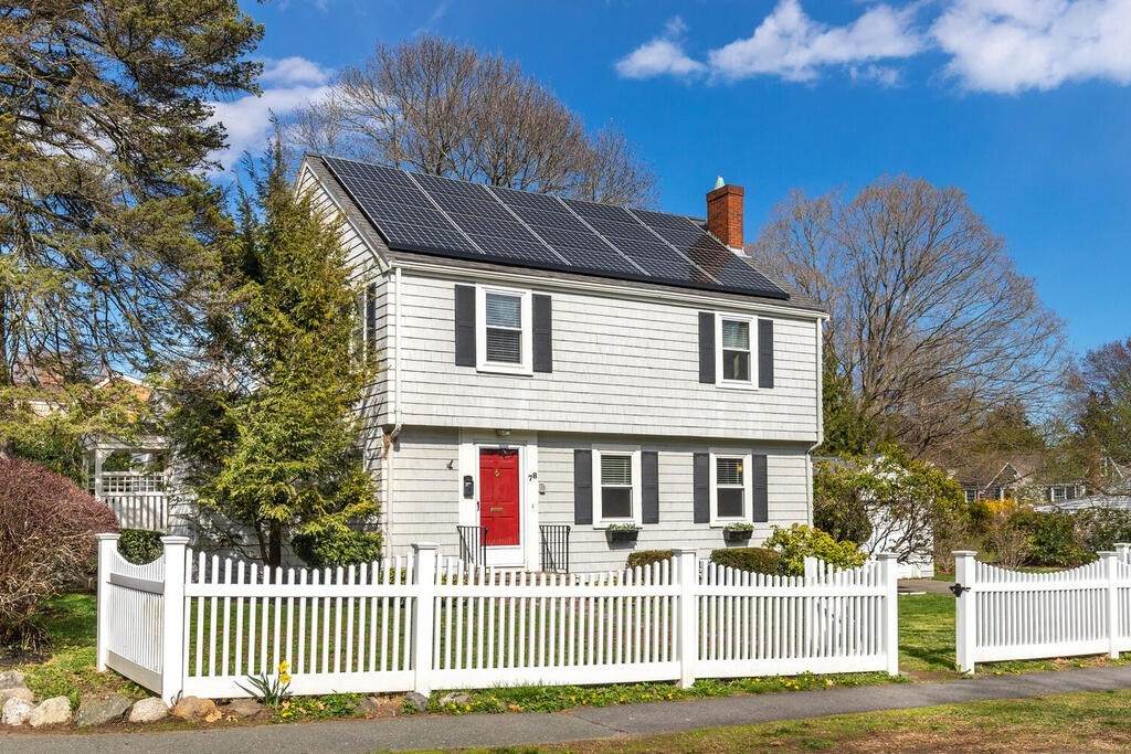 78 Corning St - Photo 1