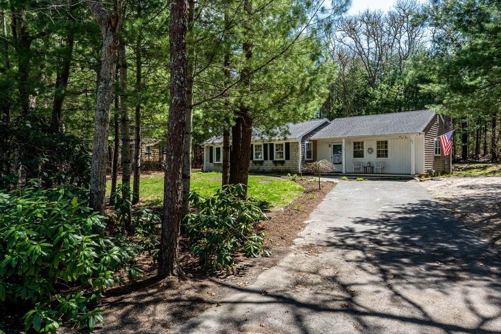 74 Degrass - Photo 1