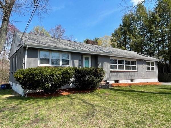 8 Lawrence Ct - Photo 1