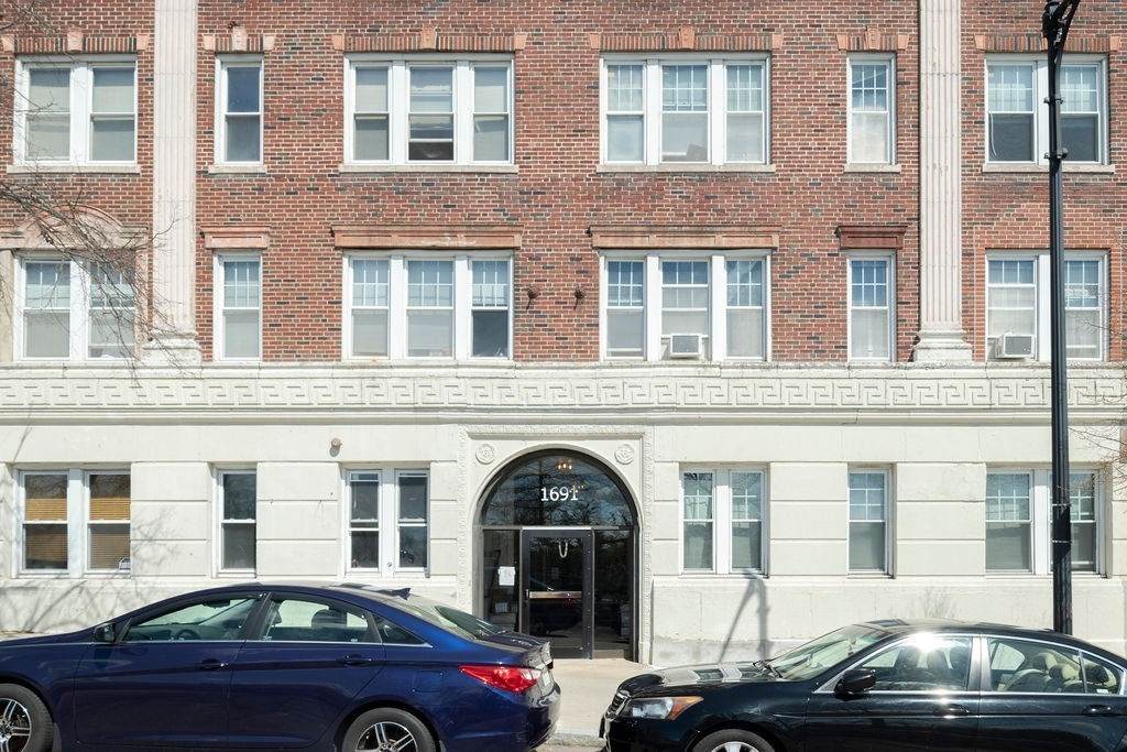 1691 Commonwealth Ave - Photo 1
