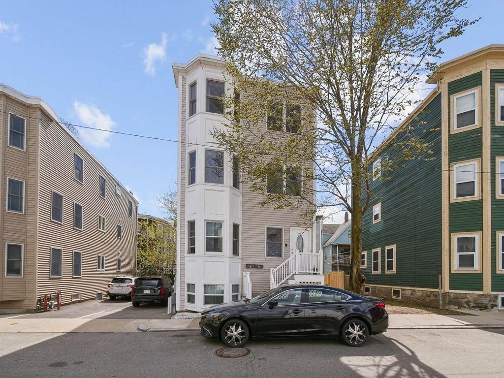 12 Roach St - Photo 1