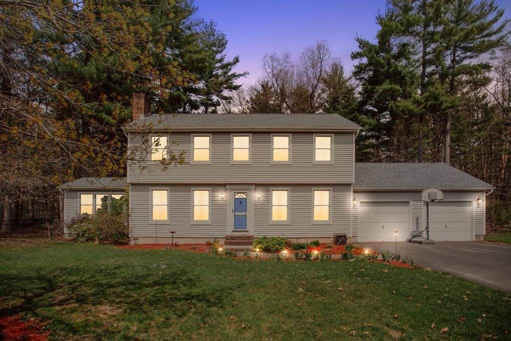 11 Emily Ln - Photo 1
