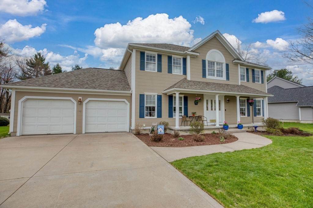 11 Gloria Dr - Photo 1