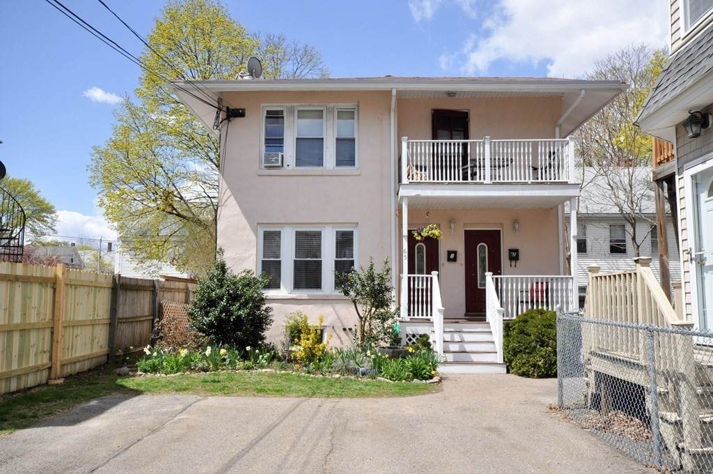 65 Lowell St - Photo 1