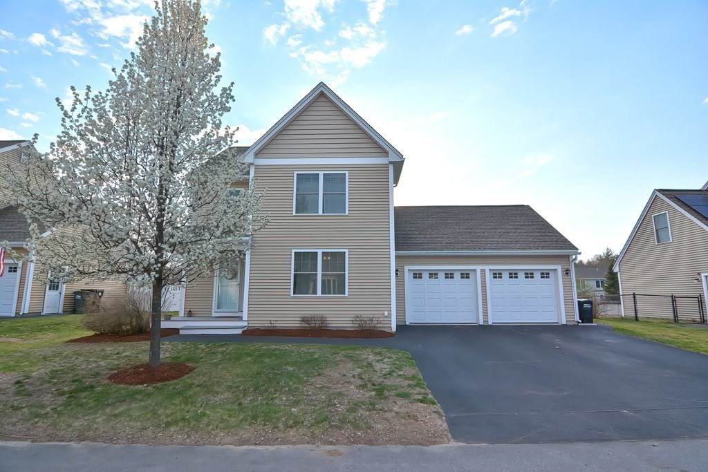 4 Fairchild Ct - Photo 1
