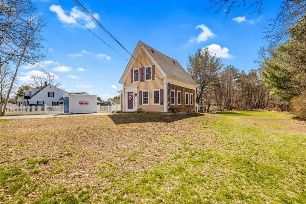 33 White St - Photo 1