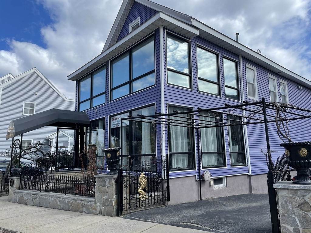 305 North Ave - Photo 1