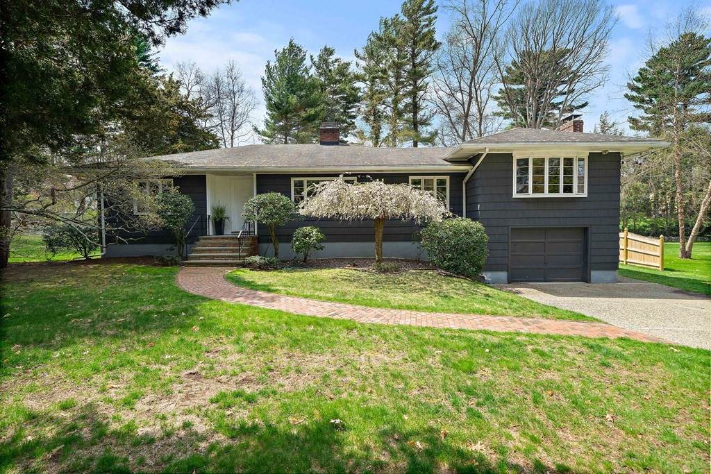 6 Greenbriar Rd - Photo 1