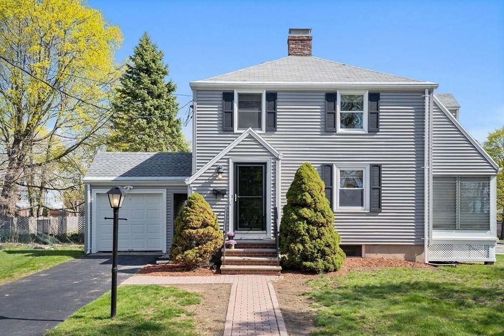 5 Farmington Road - Photo 1