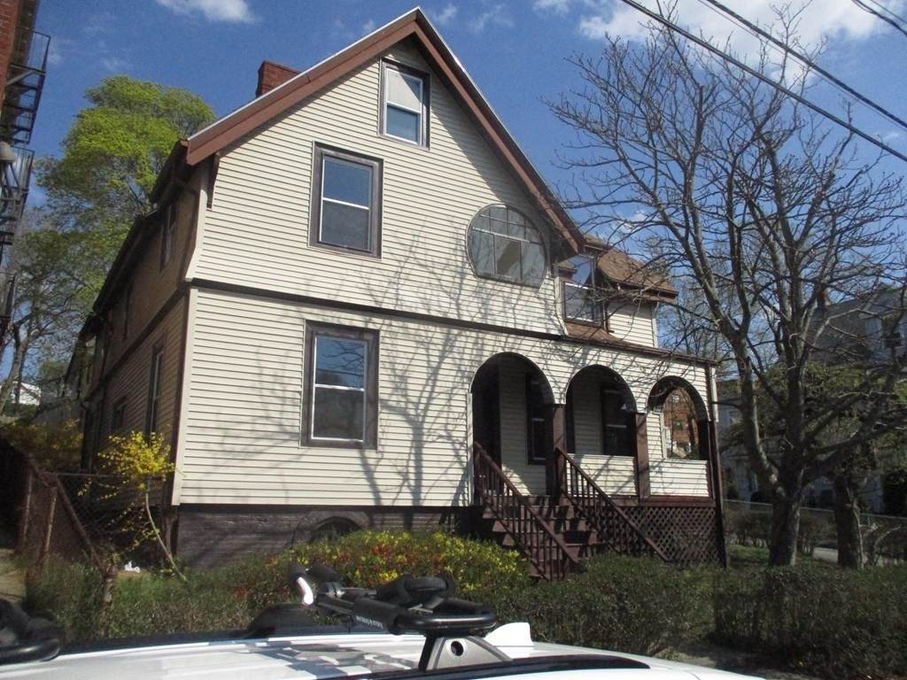 31 Tudor Street - Photo 1