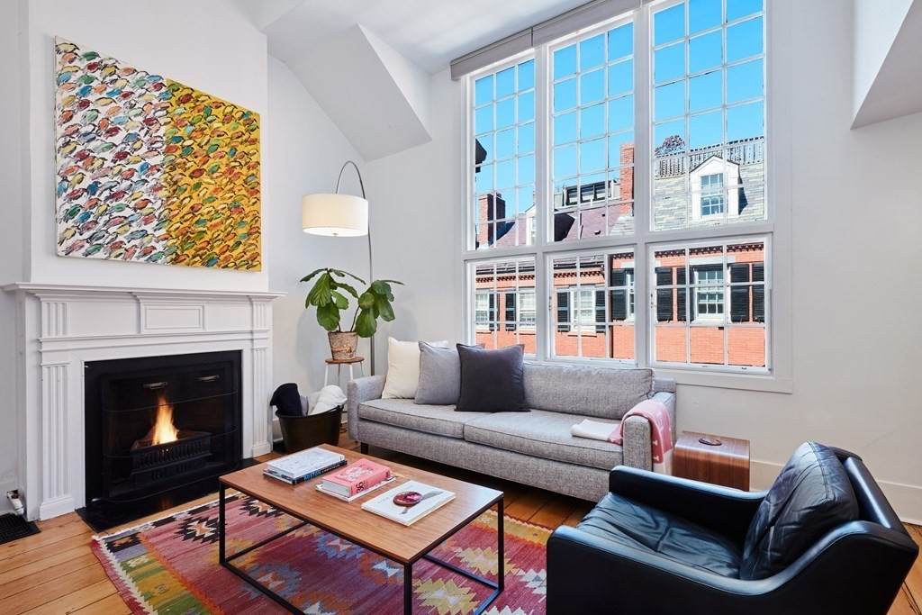100 Revere St - Photo 1