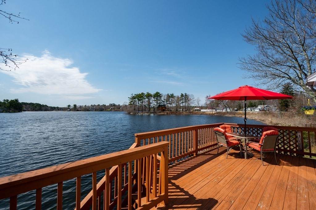 220 Mattakeesett St - Photo 1