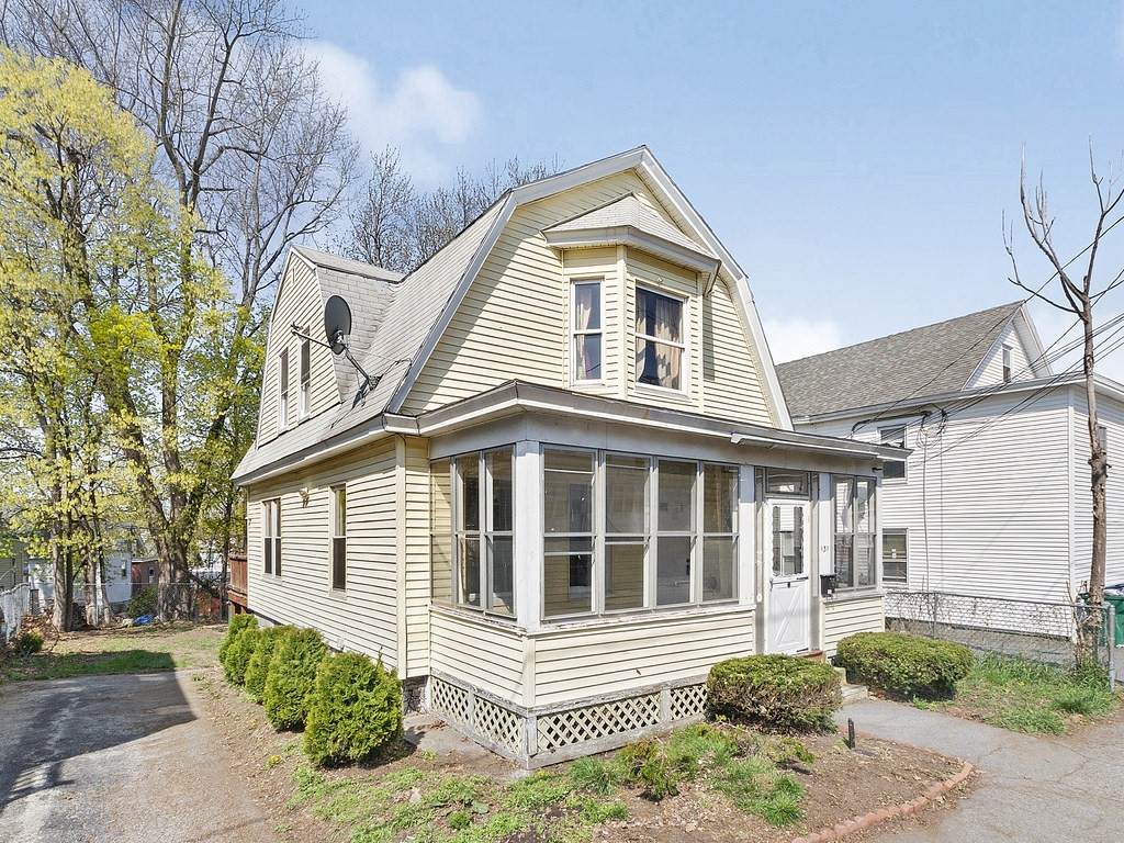131 Bellevue Street - Photo 1