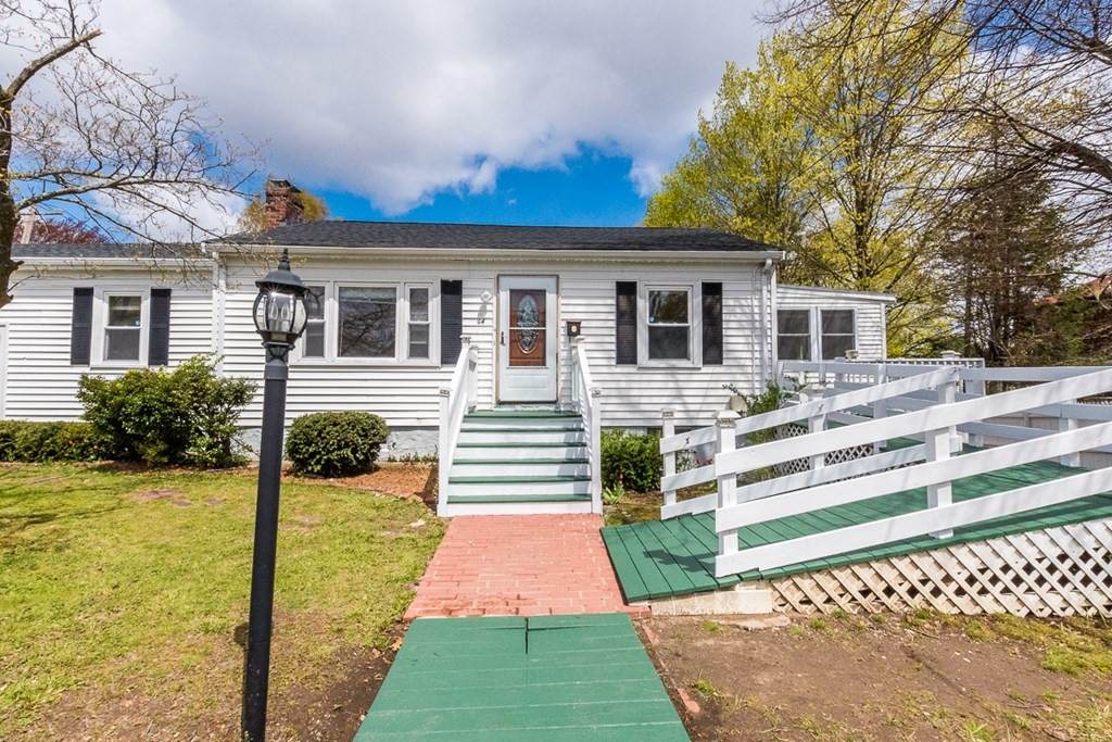 14 Oak St - Photo 1