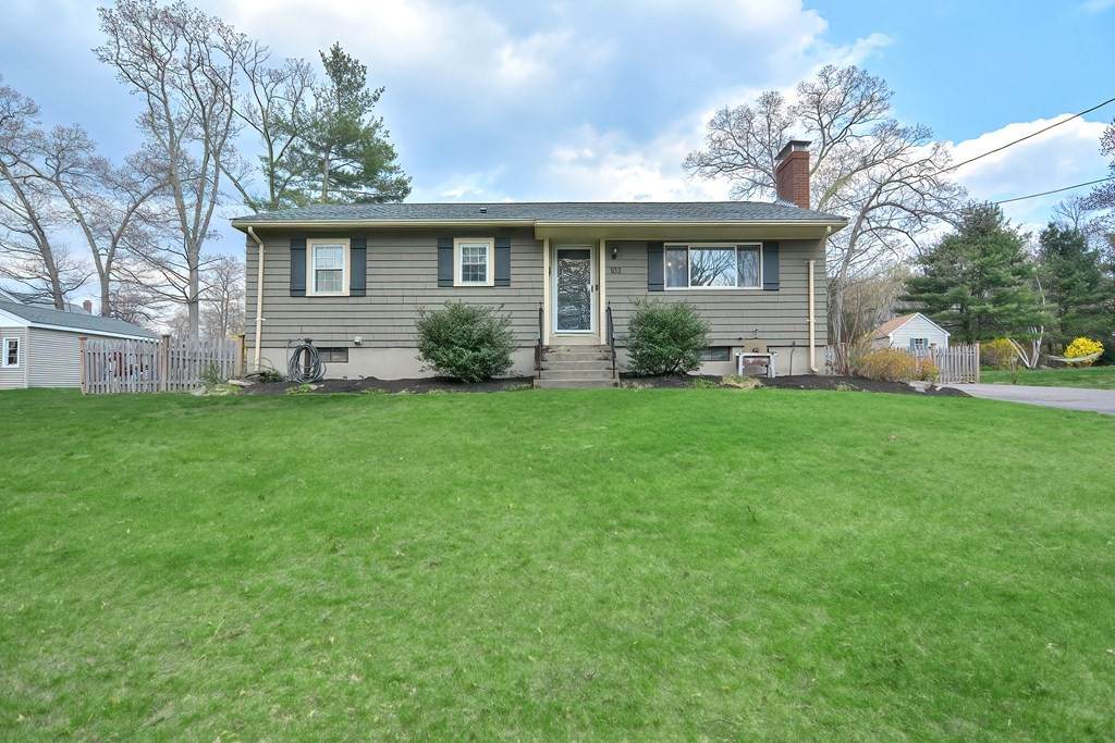 103 Pleasant St - Photo 1