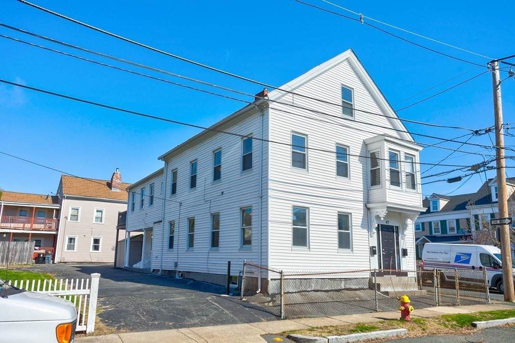 47 Holten St - Photo 1