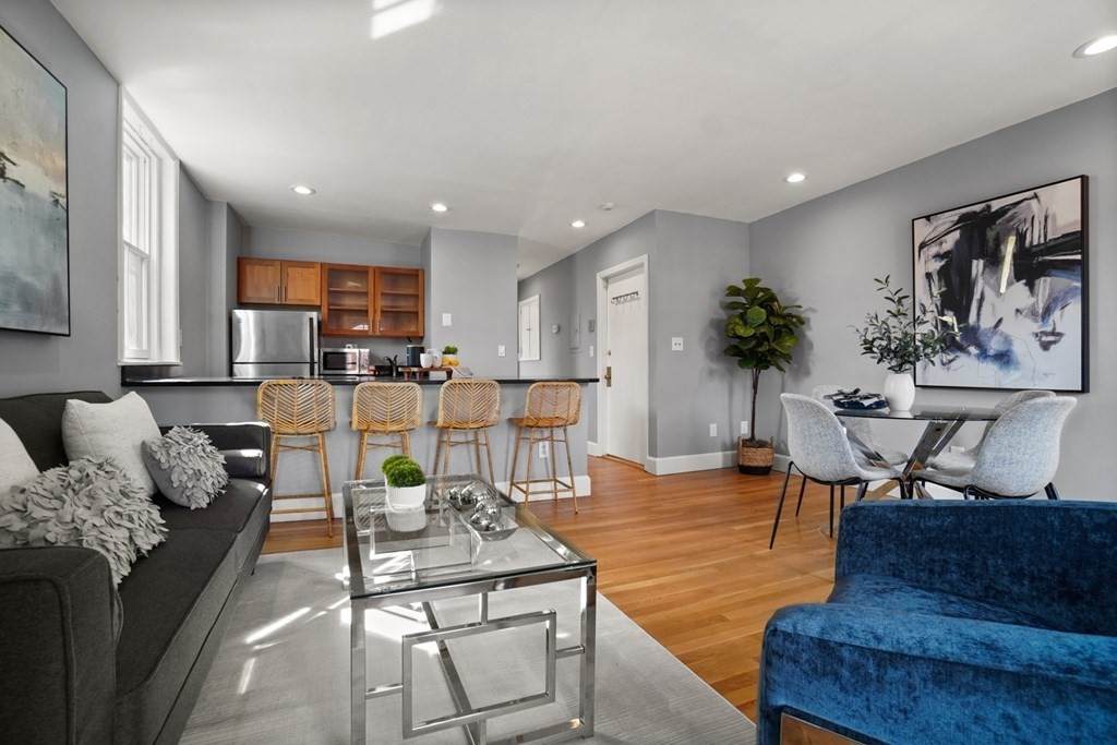 44 Chandler St - Photo 1