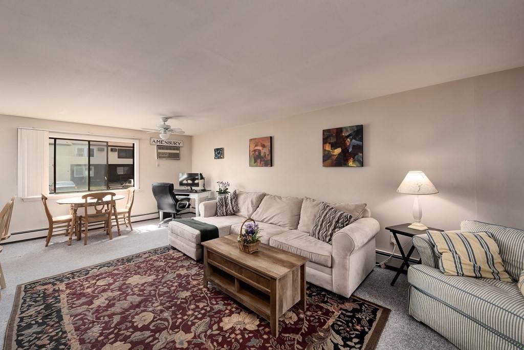 21 Adams Ct - Photo 1