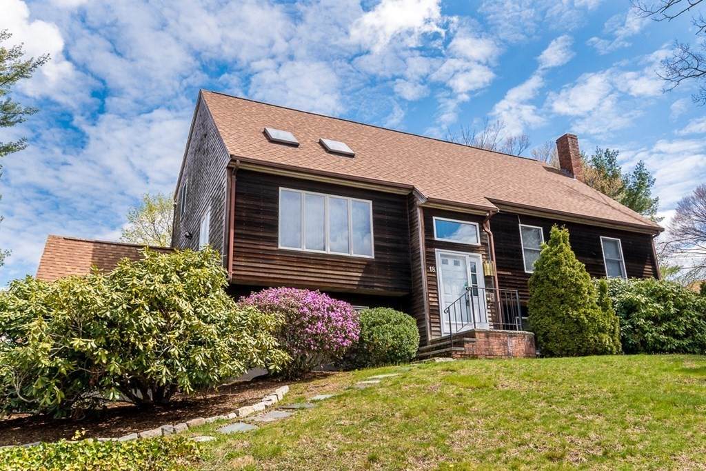18 Monadnock Ave - Photo 1